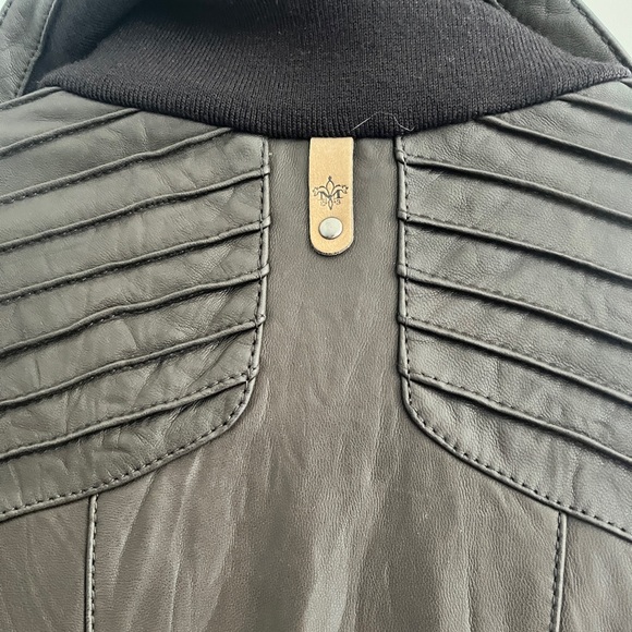 Small brown leather Mackage jacket NWOT - Picture 4 of 8